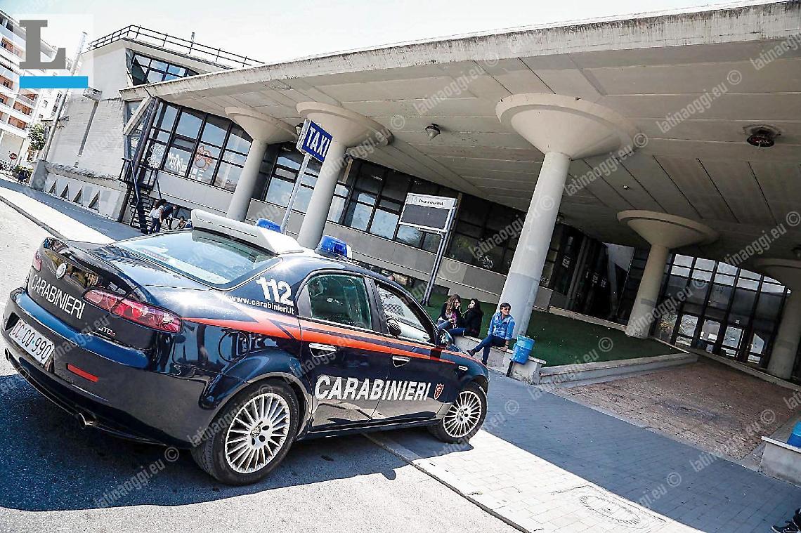 Trovato con l'hashish: arrestato un 19enne in zona autolinee