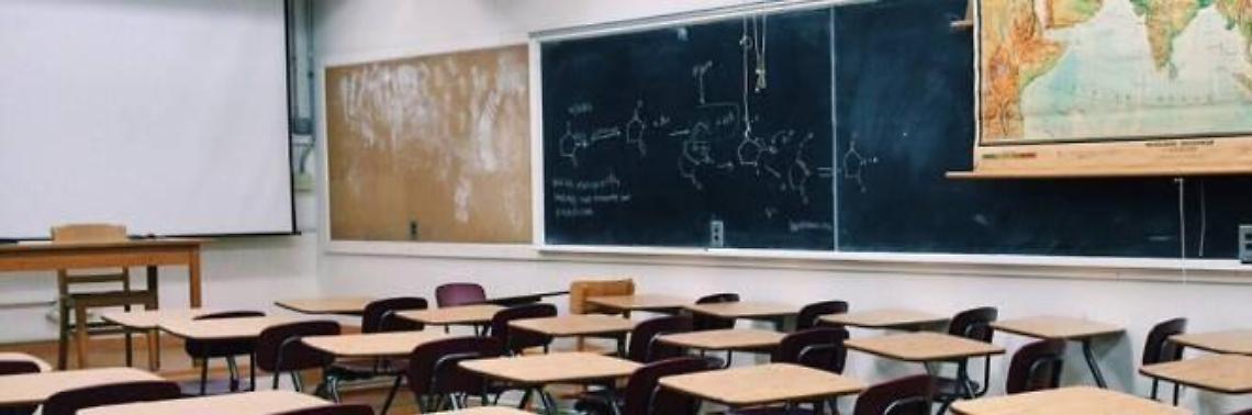 Impronte digitali per i dirigenti scolastici, insorgono i sindacati