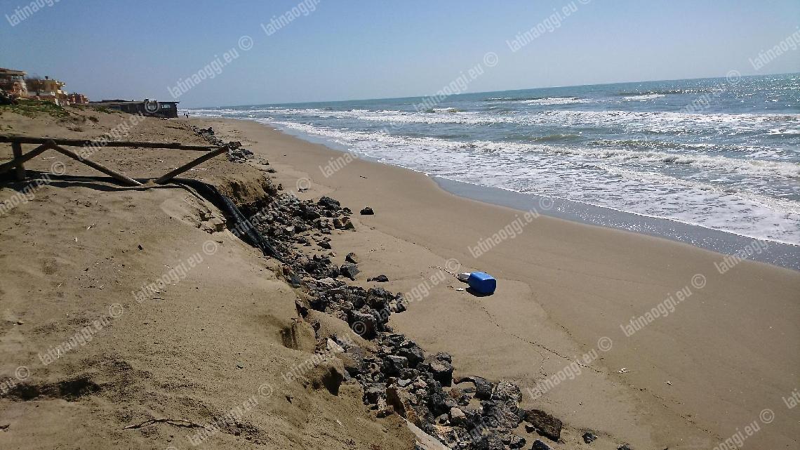 Erosione costiera, Tripodi: