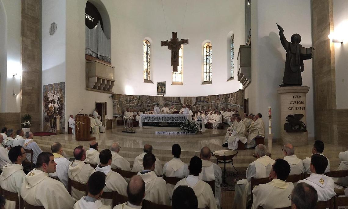 Pasqua, Messa del Crisma: ridare fiducia e speranza alle comunità