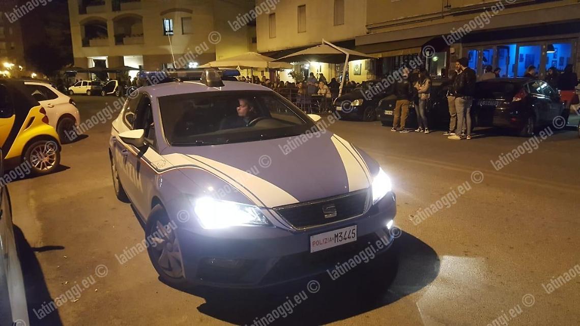 Folle pestaggio in zona pub per un'auto in doppia fila