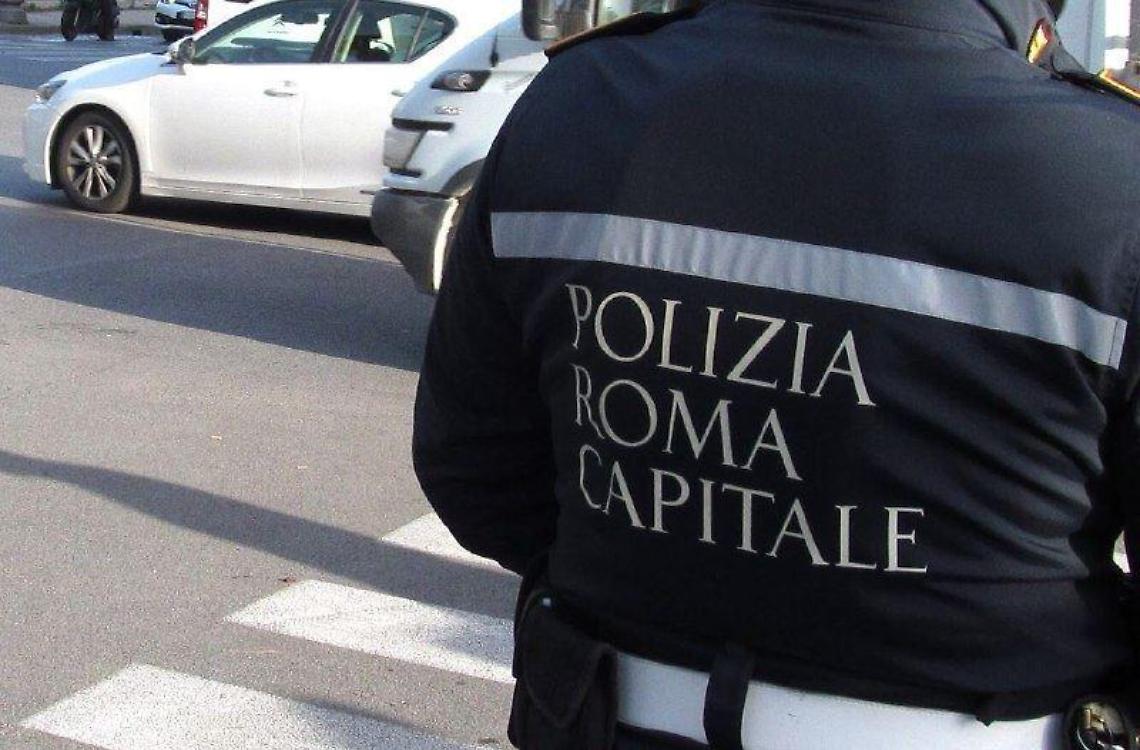 Investe un anziano a Roma e fugge: denunciato un 40enne di Anzio