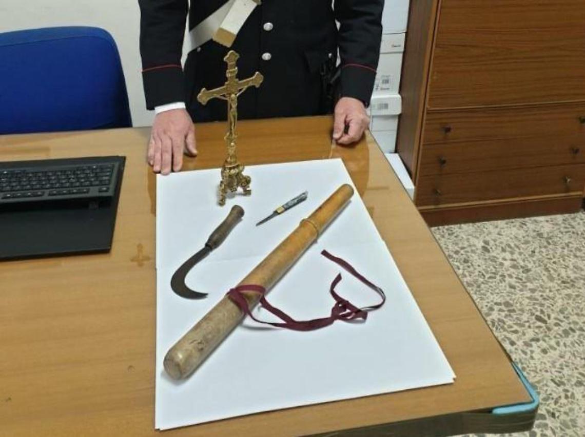 Latina, ritrovato il crocifisso rubato nella chiesa di San Matteo