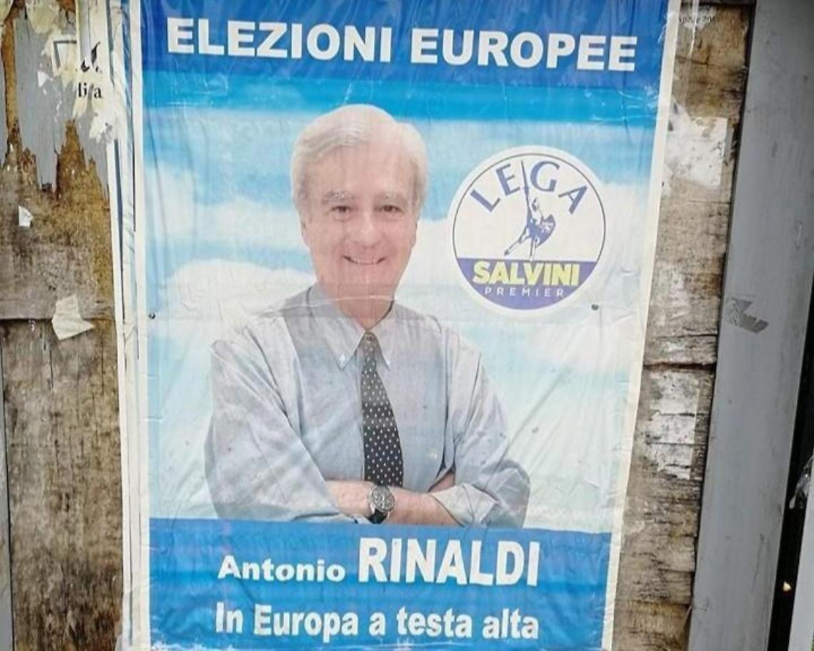 Affissioni abusive, la Lega: "Quei manifesti non sono stati autorizzati da noi"