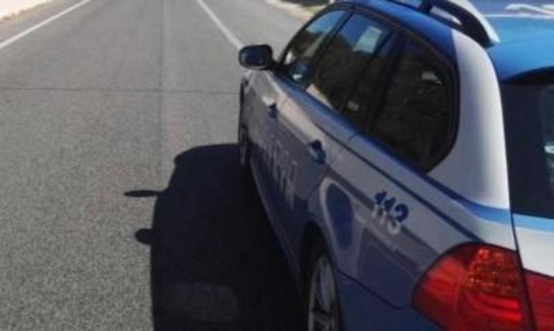 Si apre una voragine, Flacca chiusa su entrambi i sensi di marcia