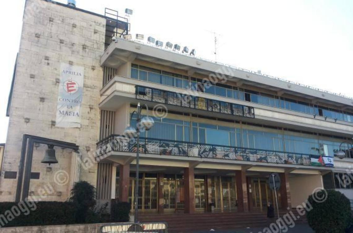 Concorso pubblico, tracce in anticipo: esposto in Procura