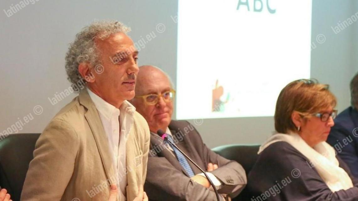 Stipendi per il Cda dell'azienda Abc, i conti non tornano