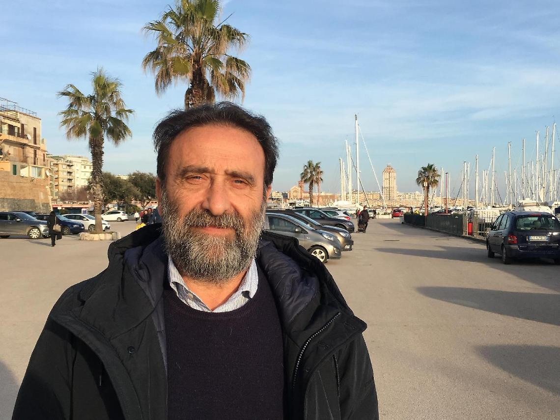 Nettuno, funerale del bimbo morto annegato: il sindaco proclama lutto cittadino