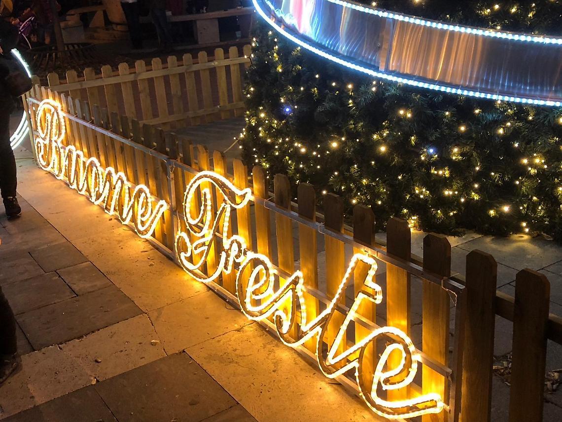 L'estate &egrave; appena iniziata, ma a Pomezia gi&agrave; si pensa al... Natale!