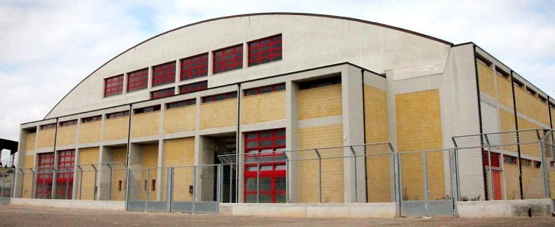Cisterna, iniziati i lavori per completare il palasport