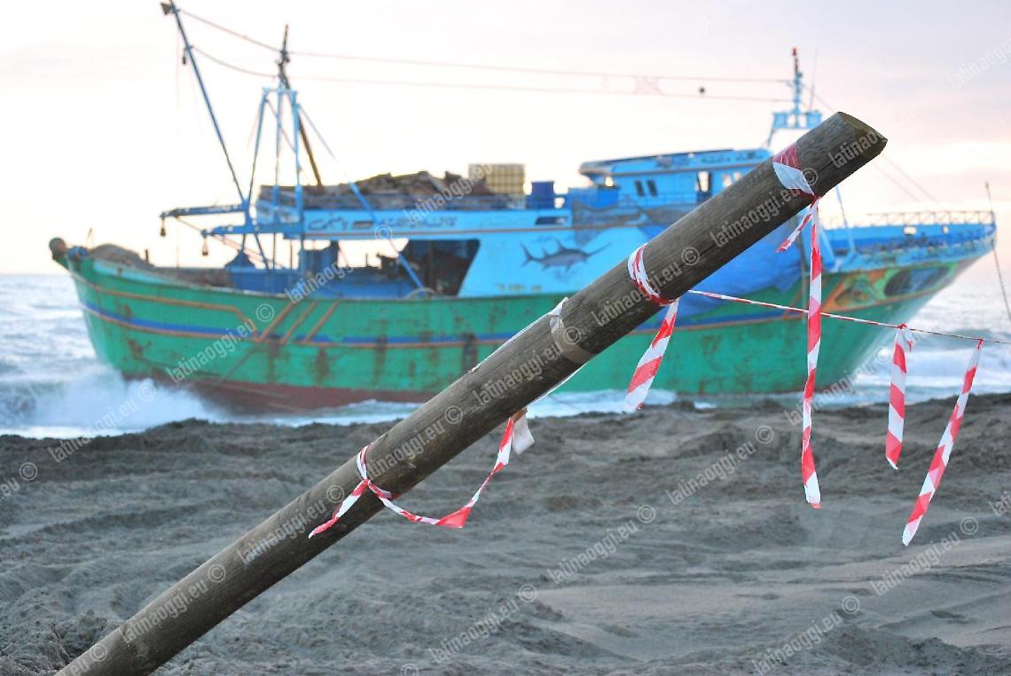 Latina, sbarco di clandestini: processo rinviato per la mancanza di testimoni