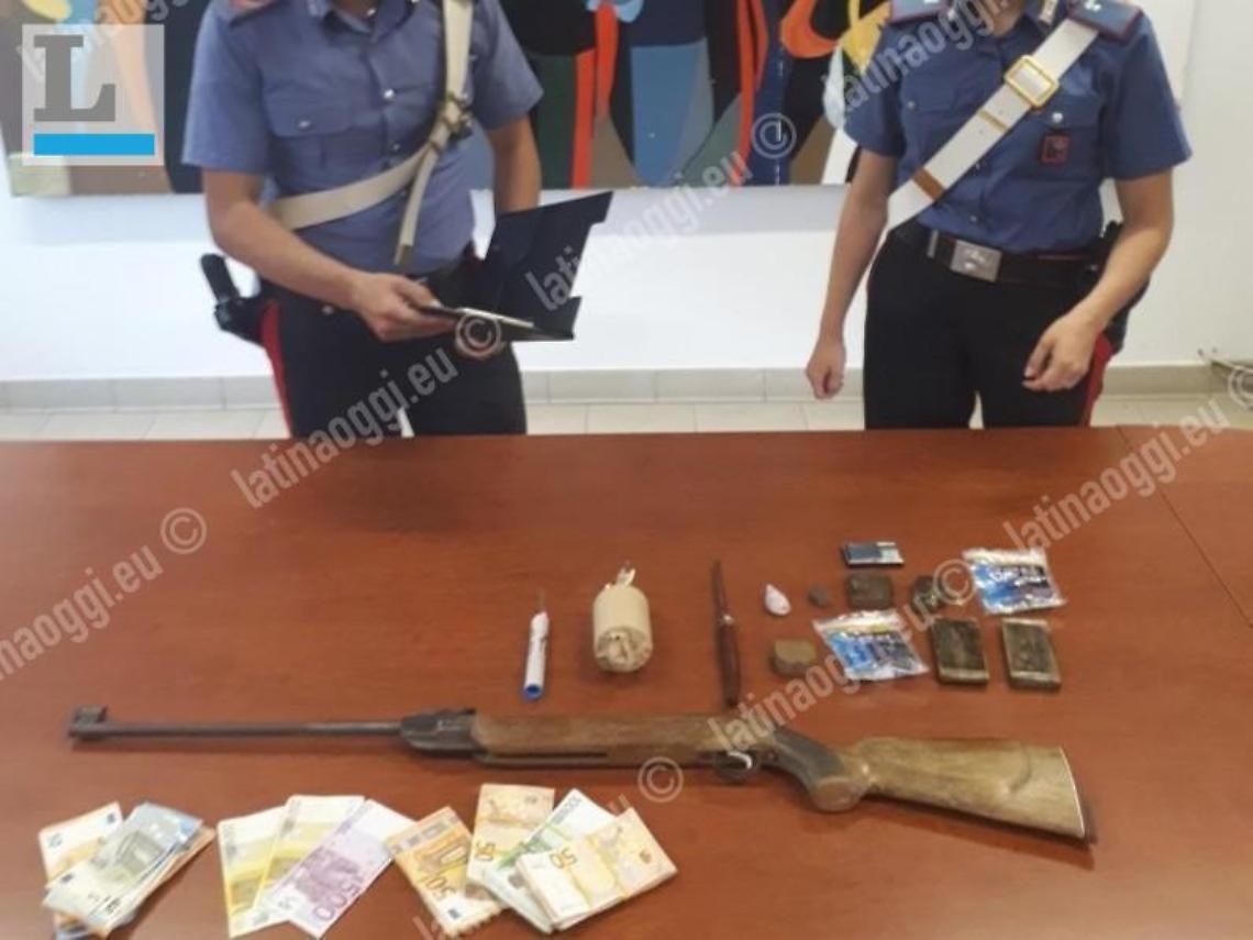 Trovato con 400 grammi di hashish e un'arma "clandestina": arrestato