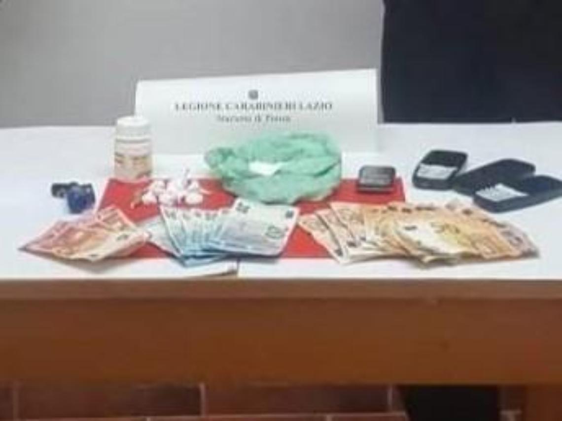 Trovato con la cocaina in tasca e in casa, arrestato un giovane di Ponza