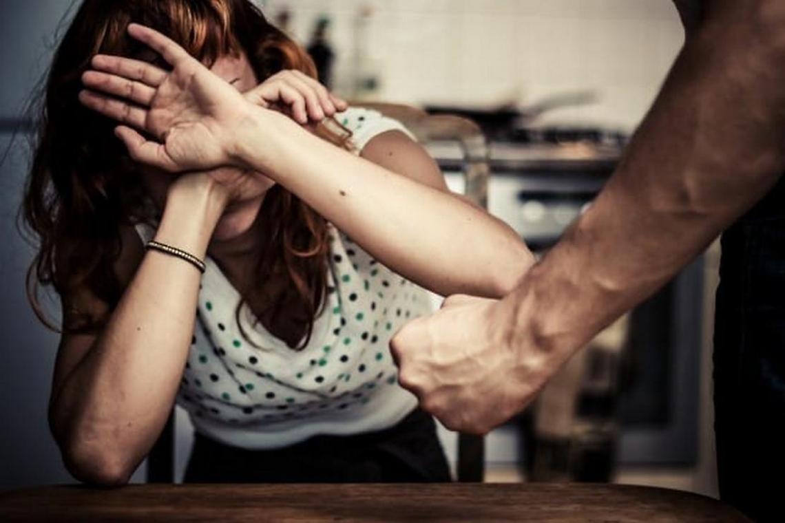 Maltrattamenti nei confronti della convivente, arrestato un egiziano