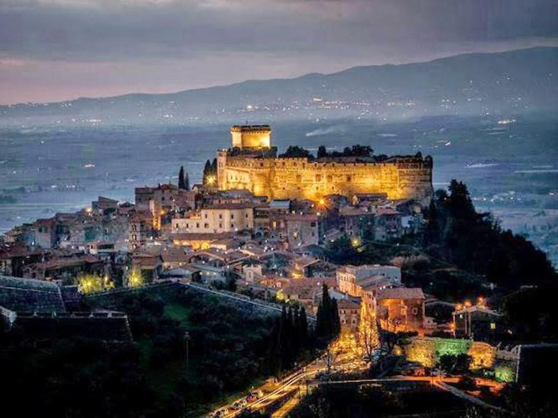 Fotografare e pubblicare i monumenti di Sermoneta: da oggi si può fare