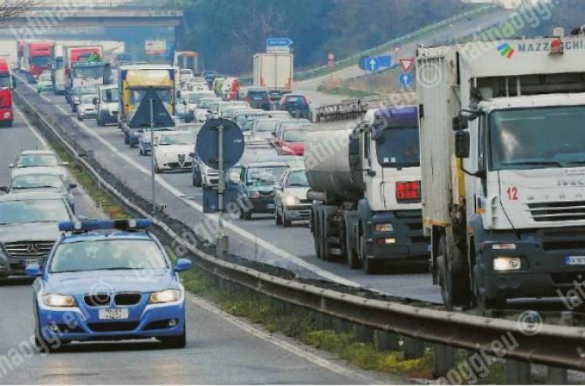 Autostrada Roma-Latina, il ministro Toninelli frena l'opera