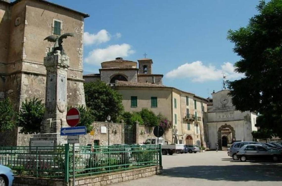 Prossedi, «Vicoli di notte»: niente chiese per i concerti