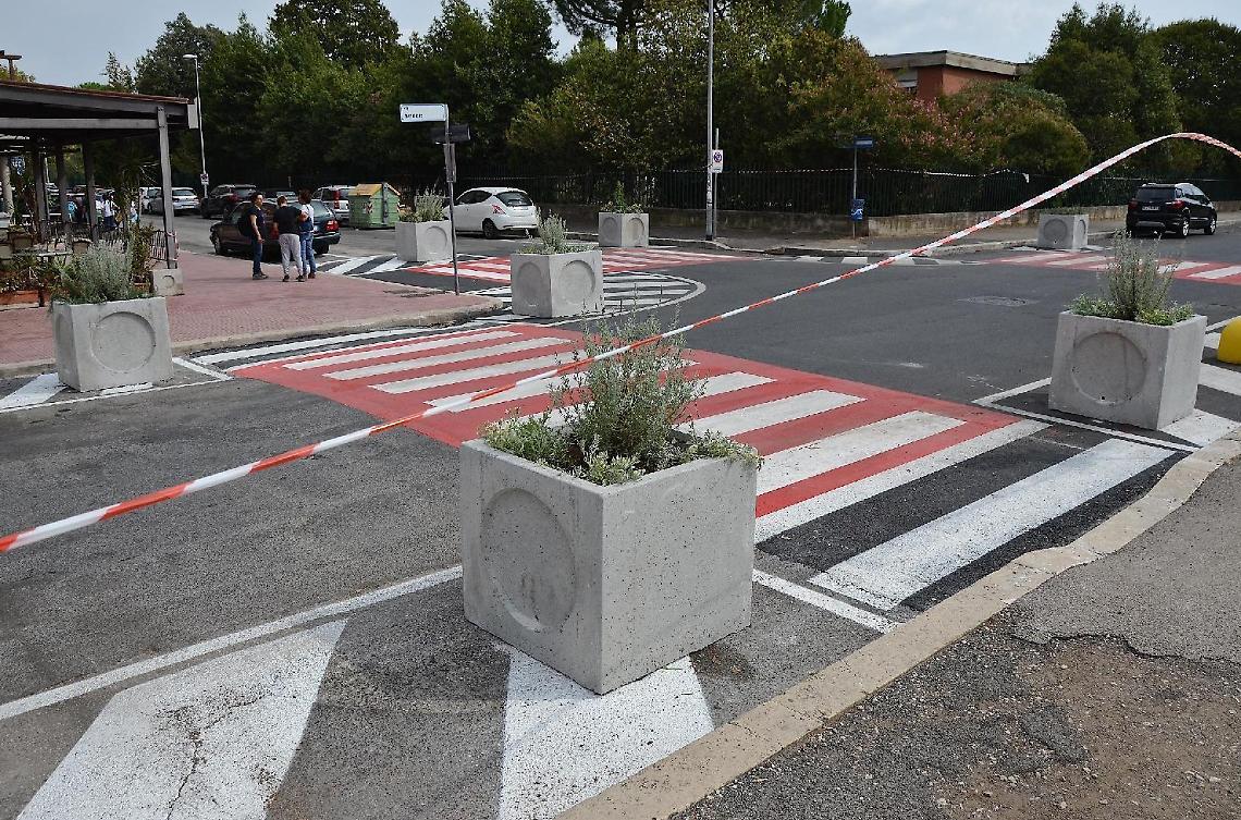 A Latina nasce la Zona 30 con... i pozzetti per le fogne