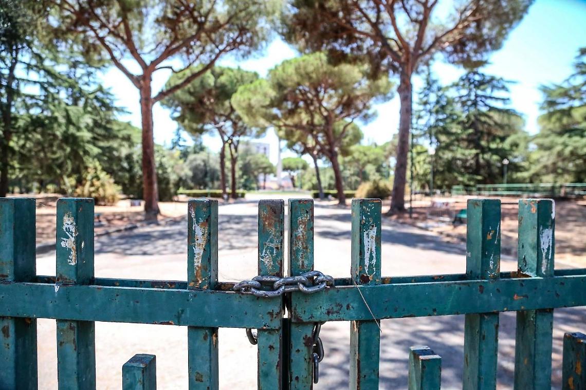 Latina, bimbo ferito alle giostre i genitori chiedono il risarcimento