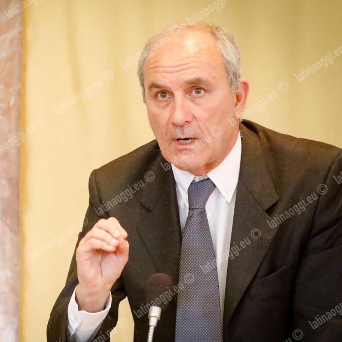 Fioravante (Ater): "un tavolo delle necessità per i nuovi bisogni sociali"
