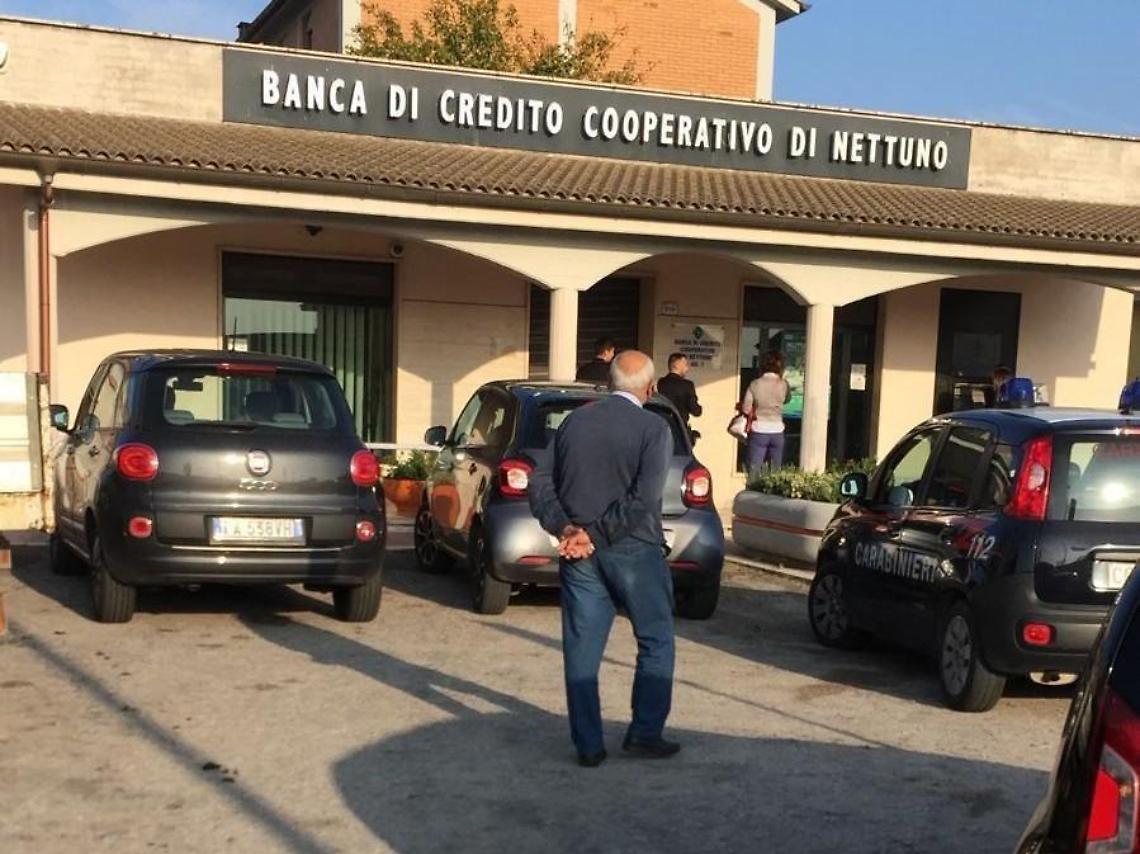 Nettuno, tentato furto nella filiale della Banca di Credito Cooperativo