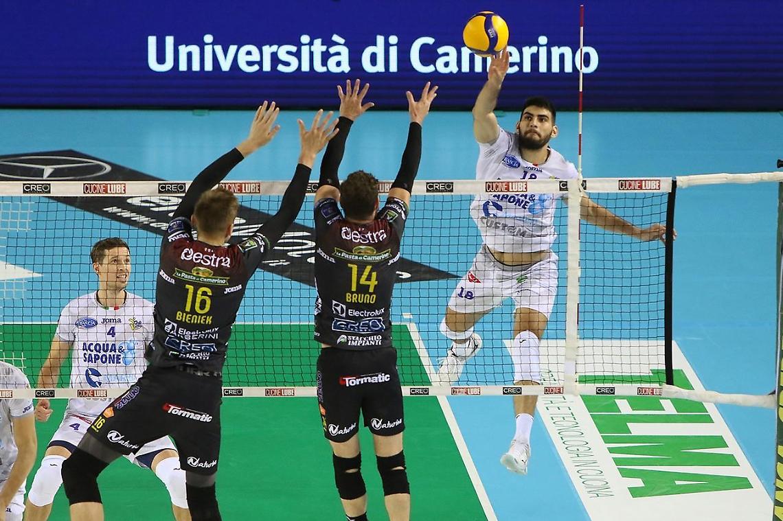 Top Volley sconfitta con onore dai campioni d'Europa e d'Italia della Lube