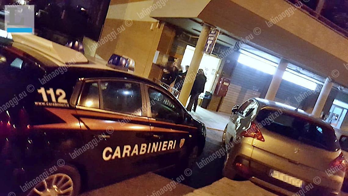 Seconda rapina in un'ora, bandito in fuga con un magro bottino