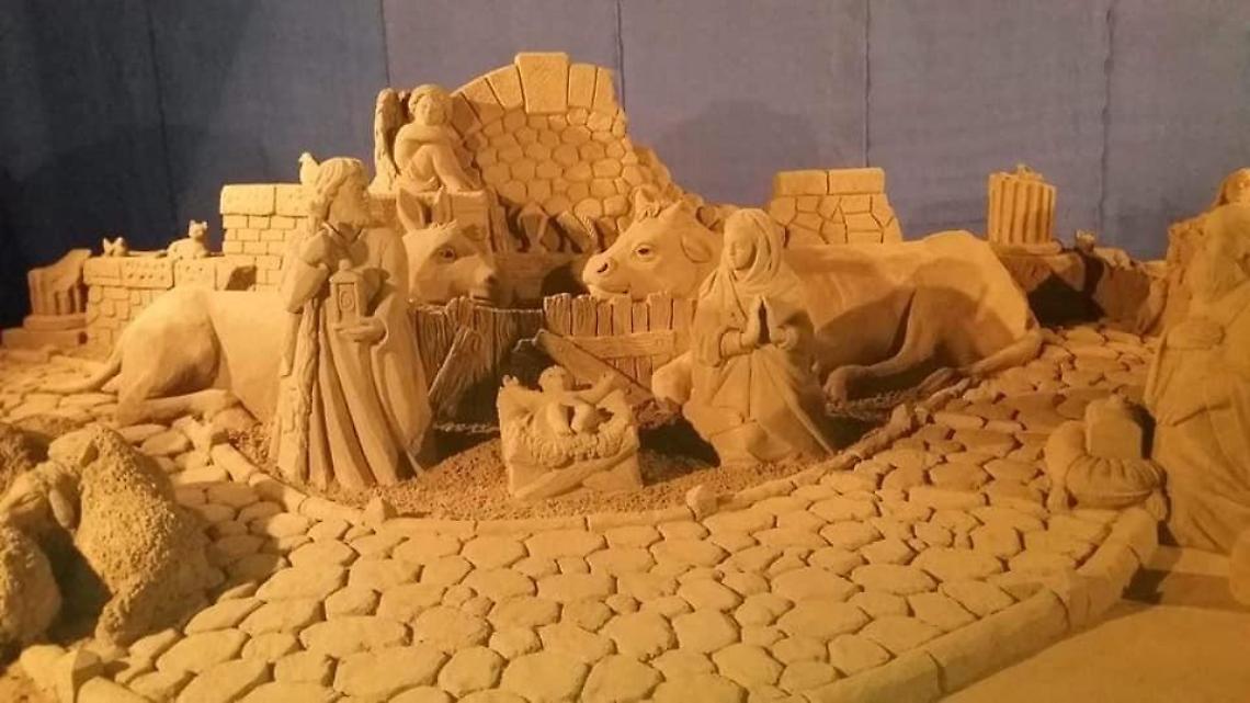 Terracina, per il Natale tornano l'Ice park e il Presepe di sabbia