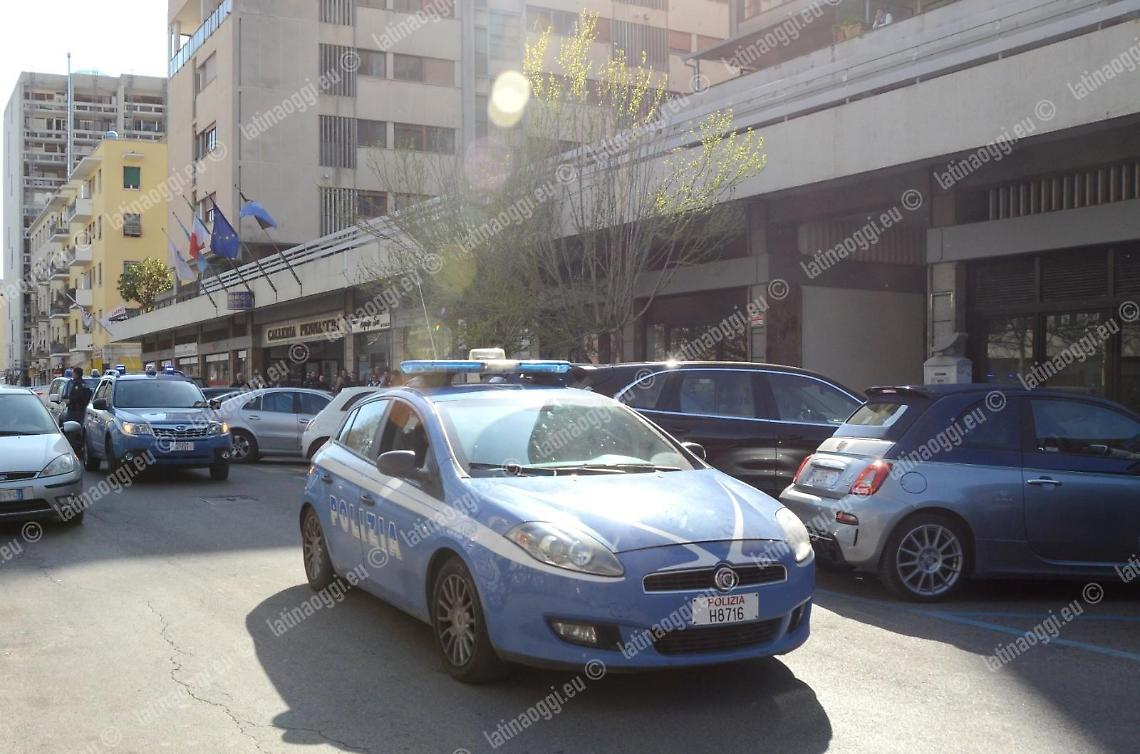 Sequestro di persona per un debito, indagati tre giovani di Latina