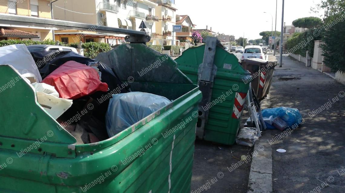 Rifiuti, Simeone: "Latina frena la provincia. Differenziata ferma ma Tari alta"