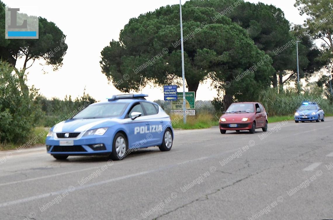 Folle fuga in auto, fermato dalla Polizia dopo un lungo inseguimento