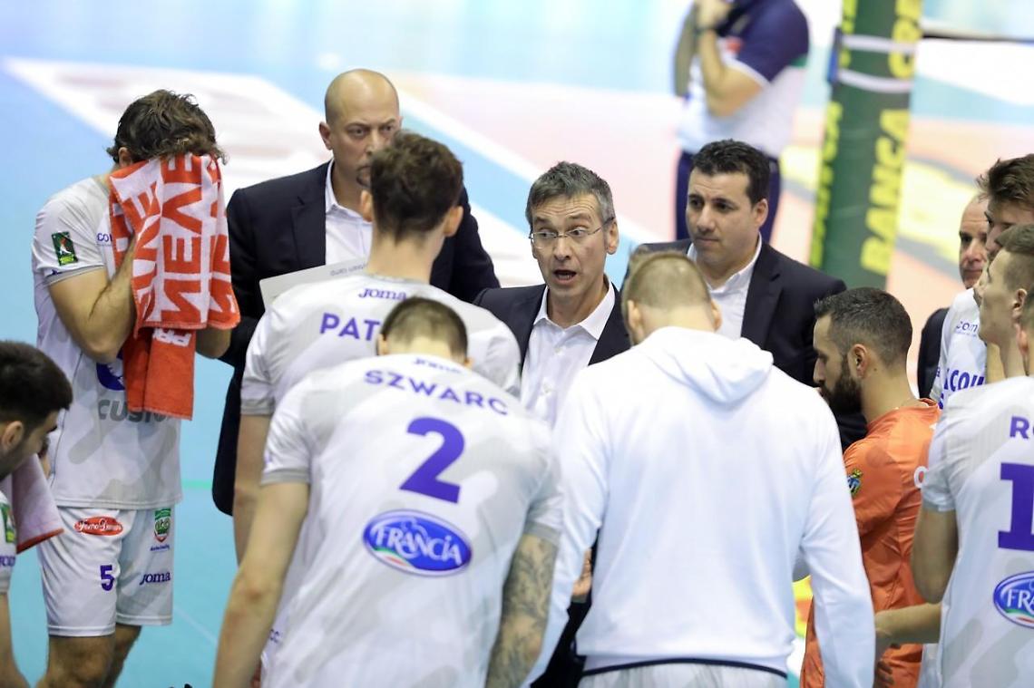 Top Volley Cisterna, ancora un tie break amaro per i pontini