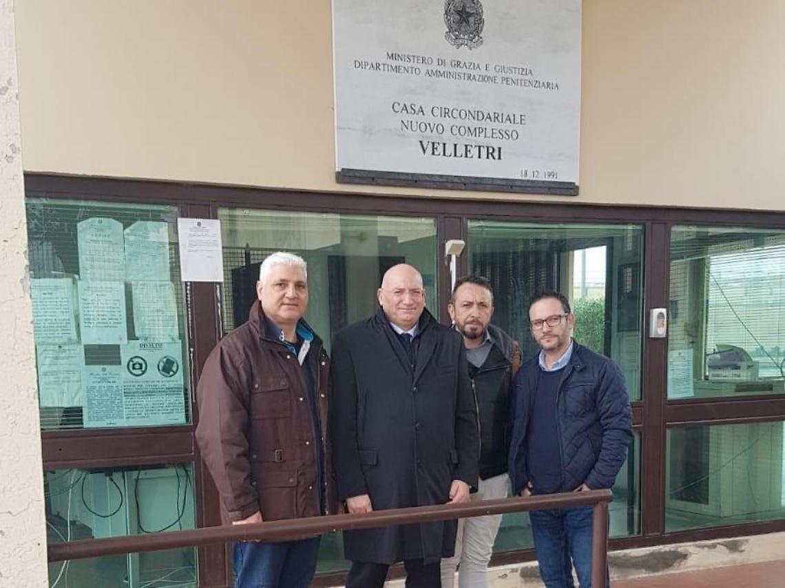 L'europarlamentare Adinolfi (Lega) visita il carcere di Velletri