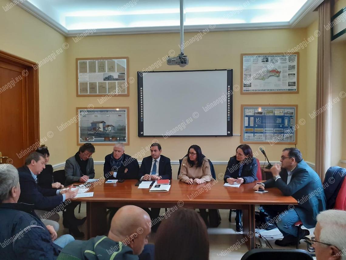 Discarica, slitta la conferenza dei sindaci per individuare l'area