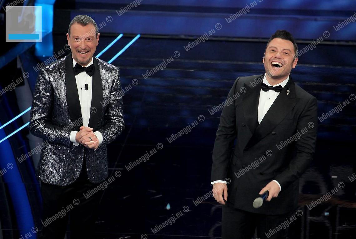 Sanremo, picco di share con Tiziano Ferro mentre canta "Almeno tu nell'universo"