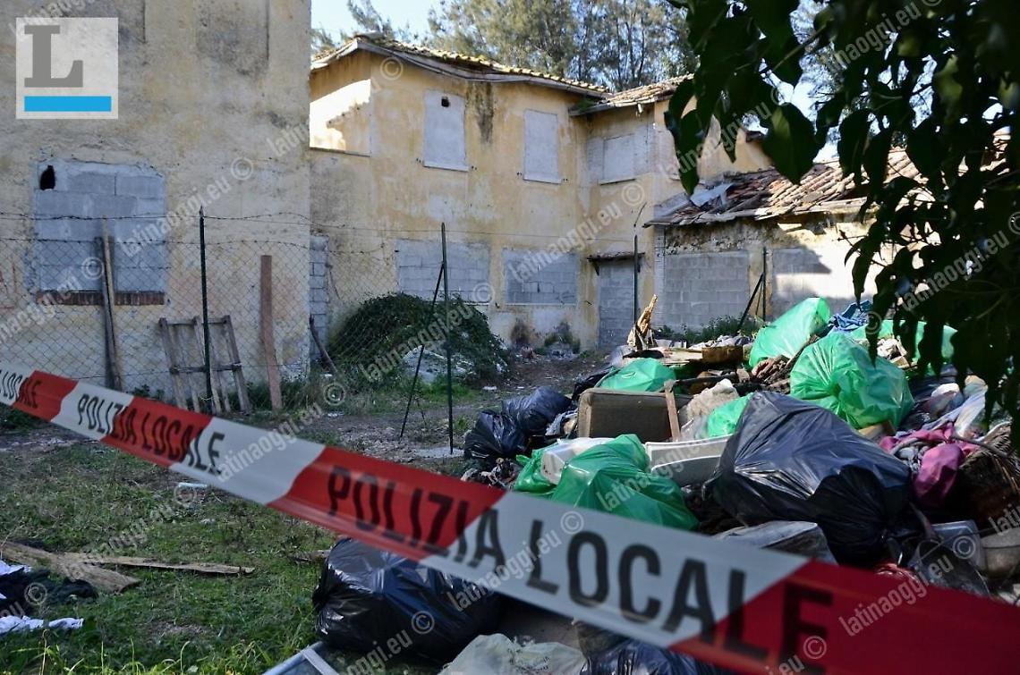 La bonifica del rudere a nove mesi dalla tragedia: un lavoro ad ostacoli