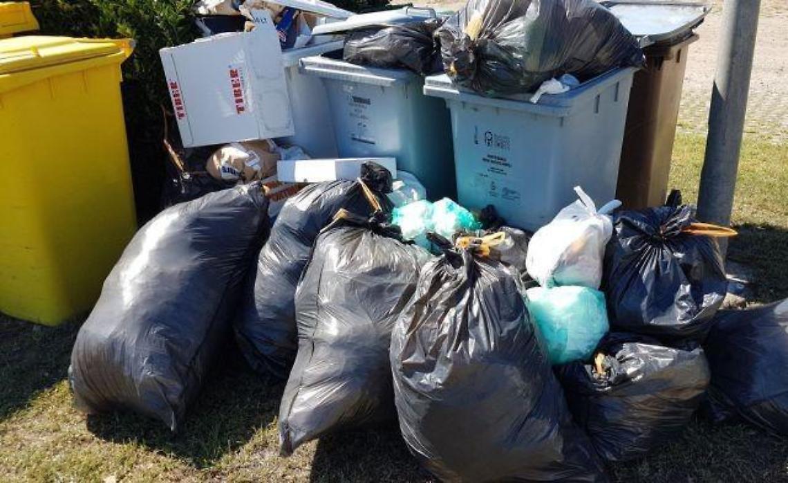 Raccolta dei rifiuti e tasse, percentuali in calo e tributi in aumento