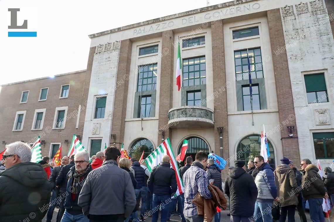 Sicamb, il sindacato: "Preoccupati per i debiti, priorità al lavoro"
