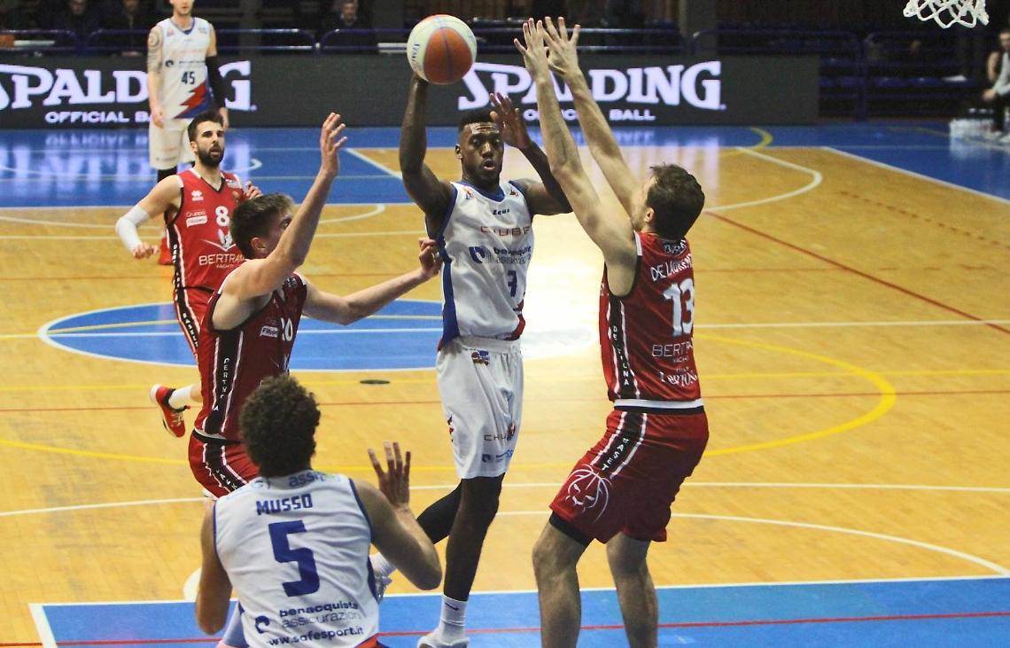 La Benacquista non sa pi&ugrave; vincere e crolla contro Tortona