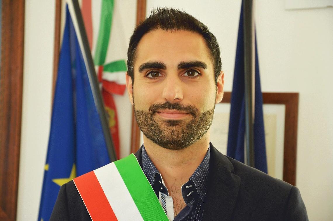 Coronavirus, il sindaco di Pomezia invita alla calma: «Evitare allarmismi»