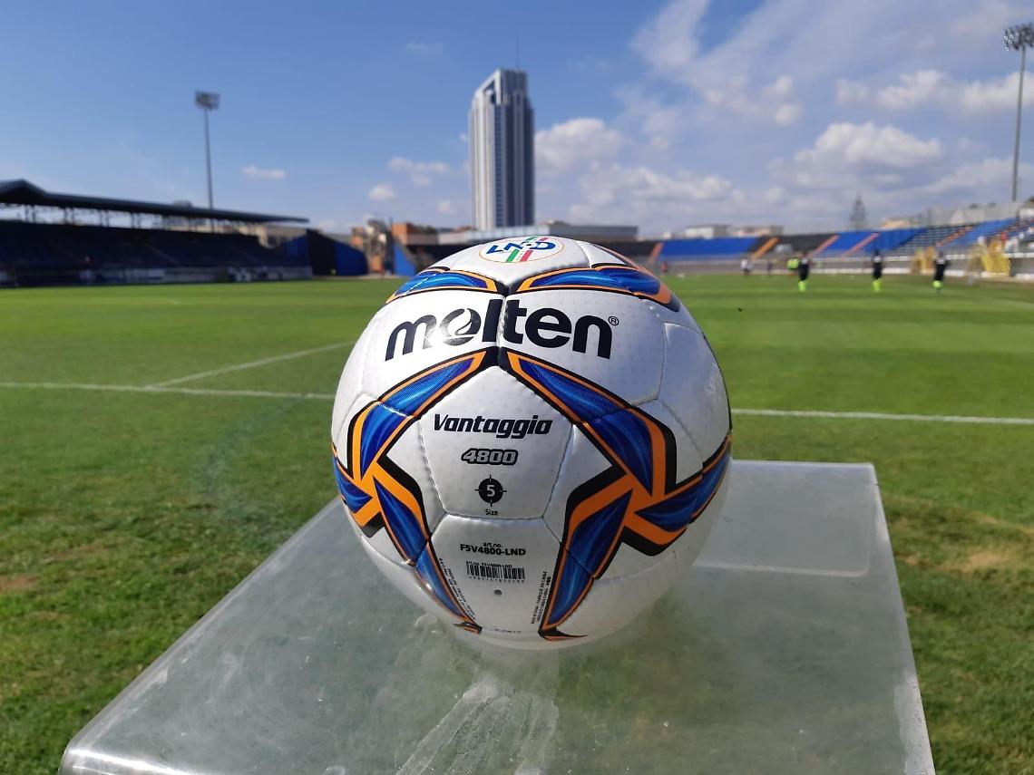 Calcio, serie D: il Coronavirus ferma le partite. Niente Latina-Turris