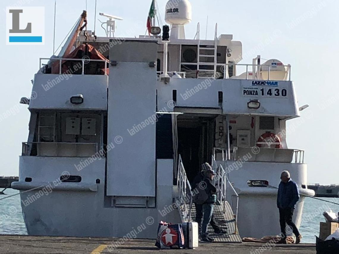 Coronavirus, arriva la postazione sanitaria al porto di Formia