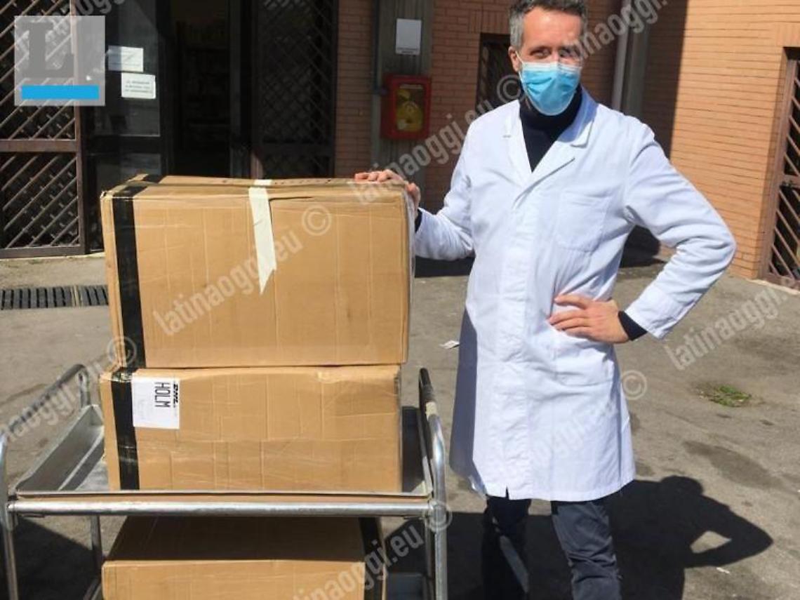 Coronaviurs, i ristoratori di Latina regalano mascherine e camici al Goretti