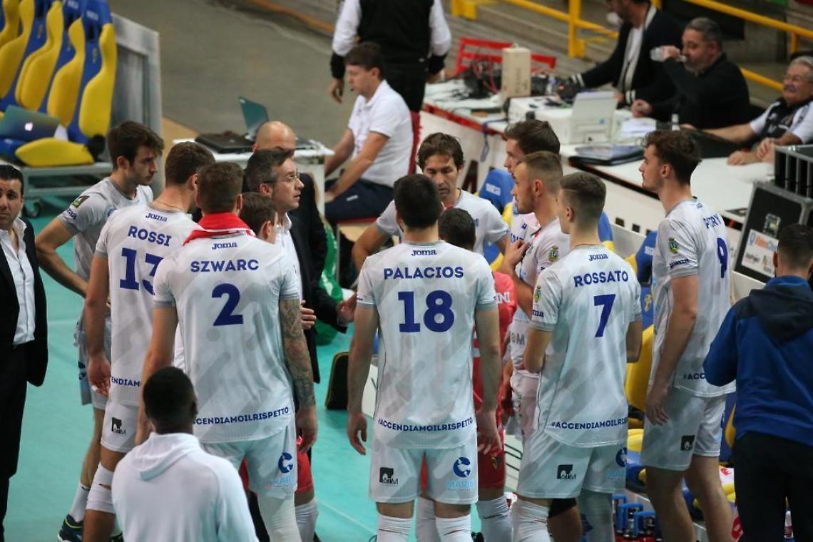 Il coronavirus ferma tutto il volley: Cisterna e Sabaudia sono salve