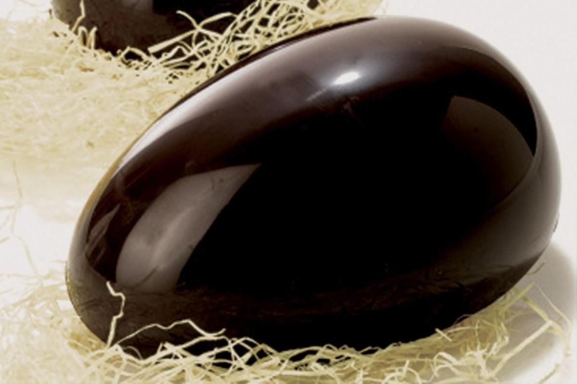 Gli studenti del Dante Alighieri regalano 70 uova di Pasqua al centro minori