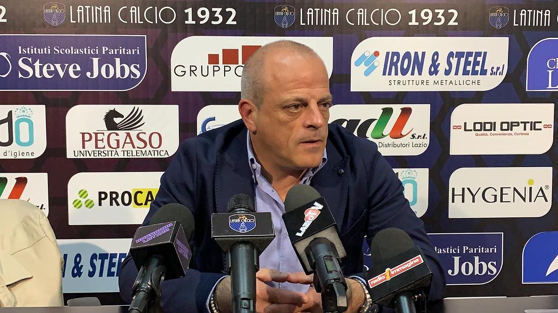 Latina, il diesse Di Giuseppe ammette: "Per me il campionato &egrave; finito qui"