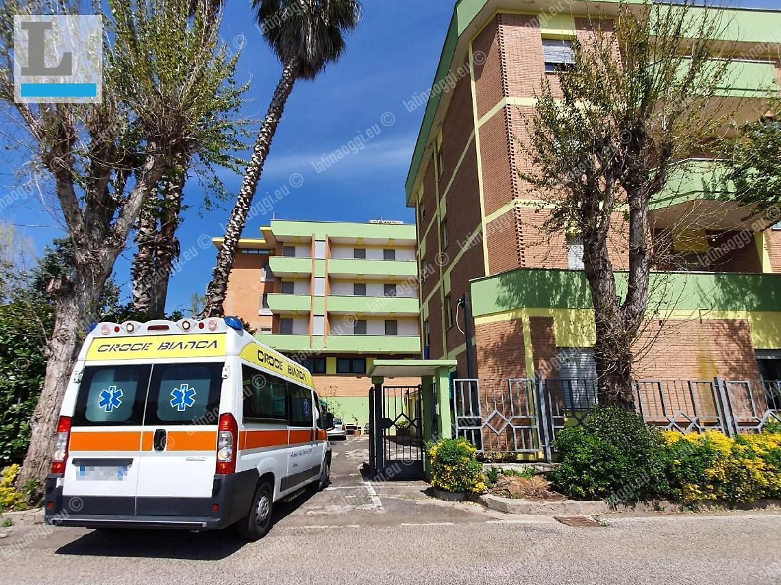 Coronavirus, non solo ospedali: la quarantena si fa anche negli alberghi