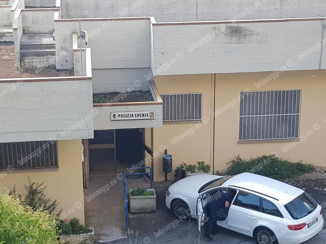 Ubriaco al volante, provoca un incidente: denunciato 58enne