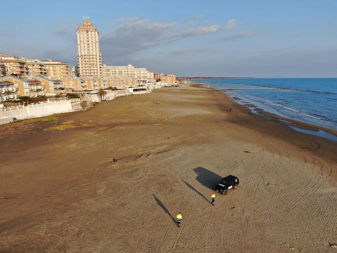 Fase 2, l'ordinanza dei sindaci: niente mare o parchi da Ostia a Nettuno