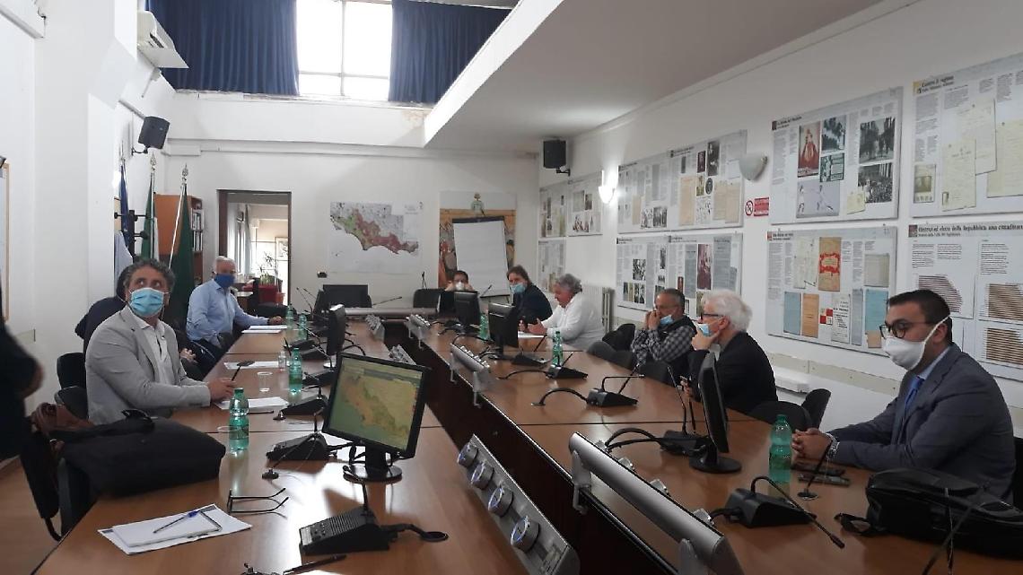 Rifiuti, s&igrave; al Consorzio pubblico. Ecco i sindaci del comitato ristretto